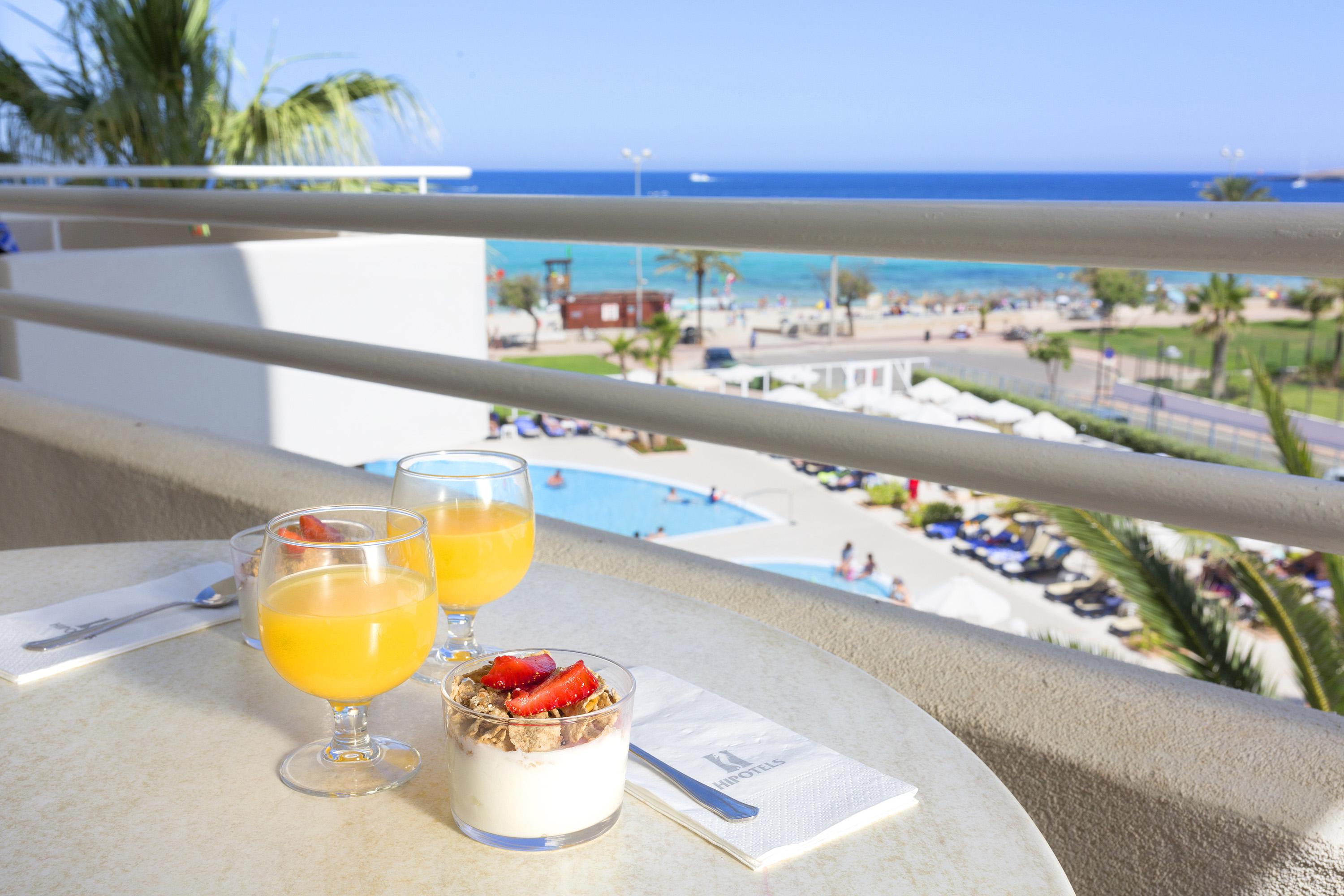 Hipotels Mercedes Aparthotel Cala Millor  Exterior foto