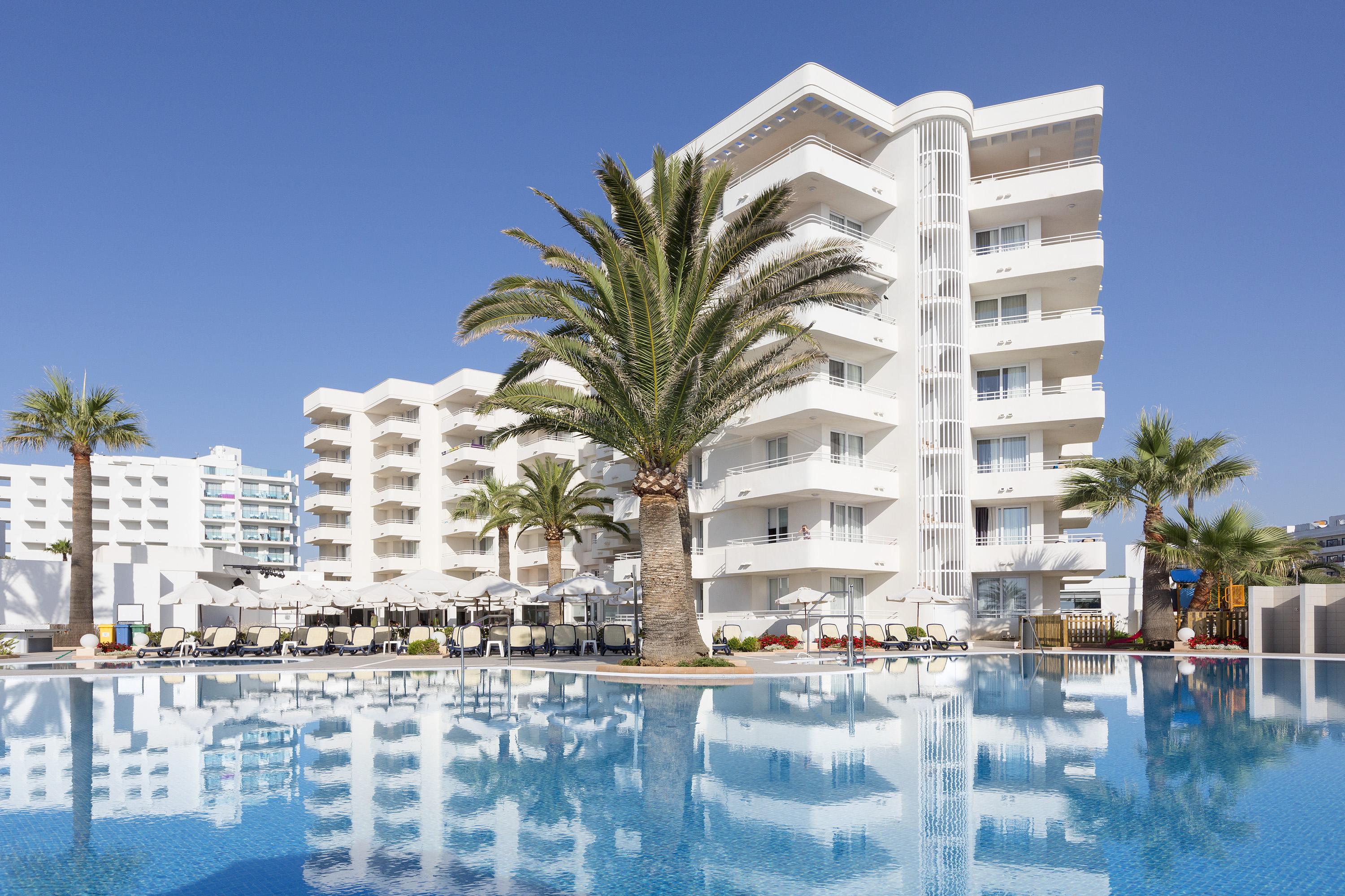 Hipotels Mercedes Aparthotel Cala Millor  Exterior foto