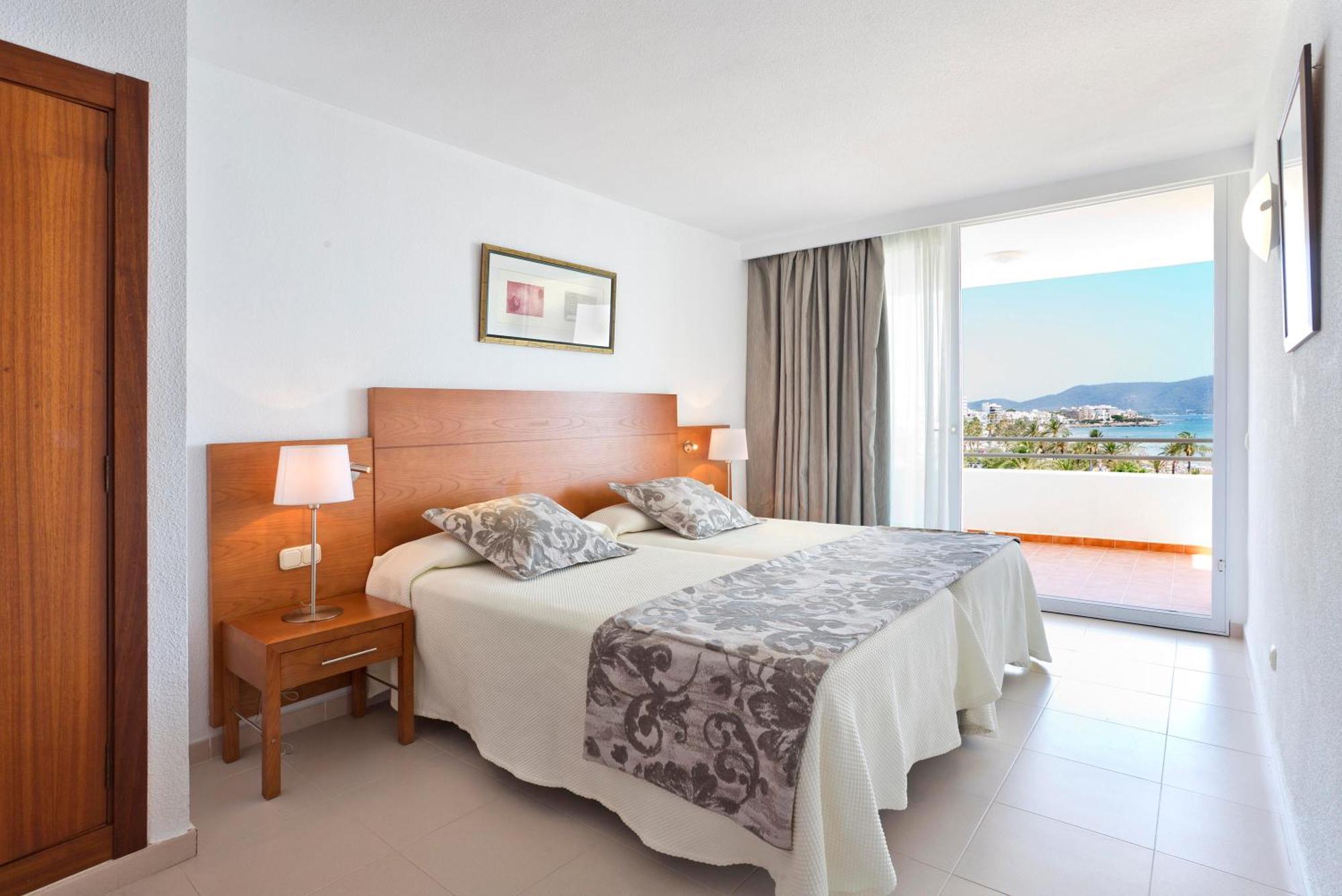 Hipotels Mercedes Aparthotel Cala Millor  Exterior foto